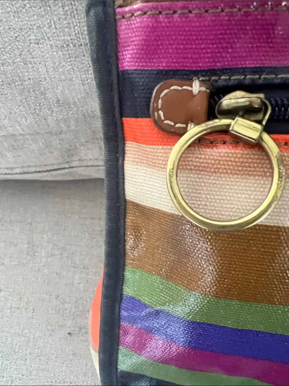 Fossil Key-Per multicolored striped coated canvas crossbody bag . - Picture 5 of 7